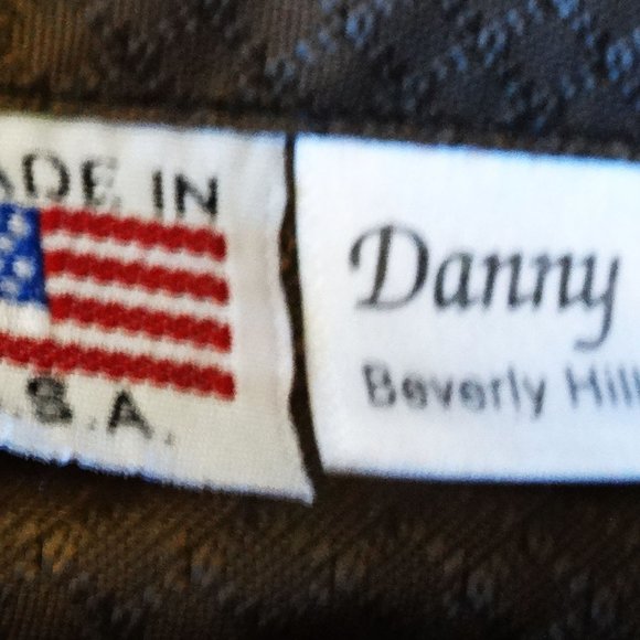 Danny K. Beverly Hills Black Floral Tapestry Shoulder Bag, Women's Handbag - Picture 8 of 9